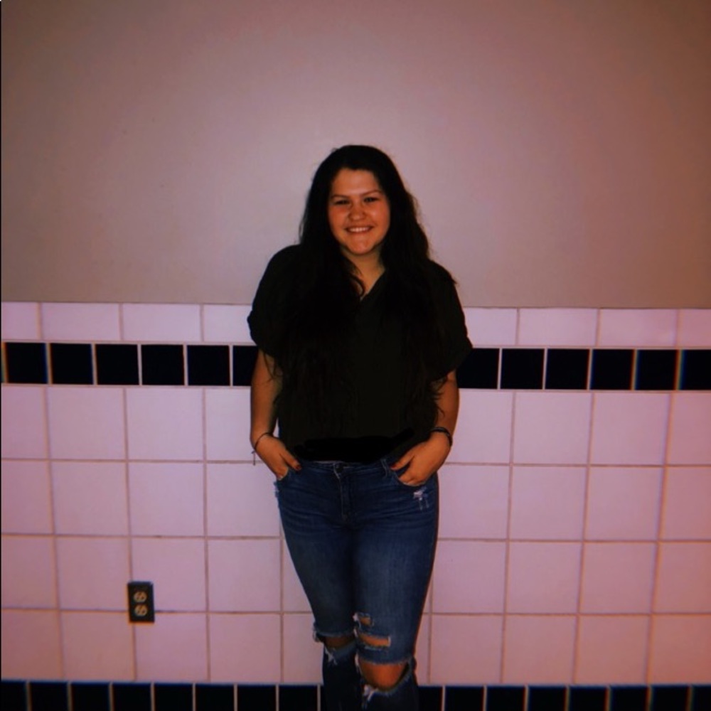 Meet your Posher, Erica-lee